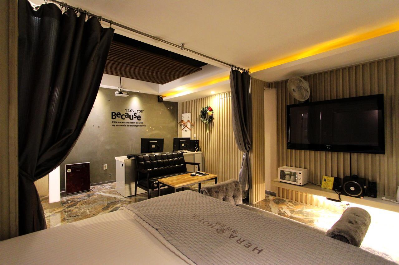 Hera Hotel Daegu Buitenkant foto