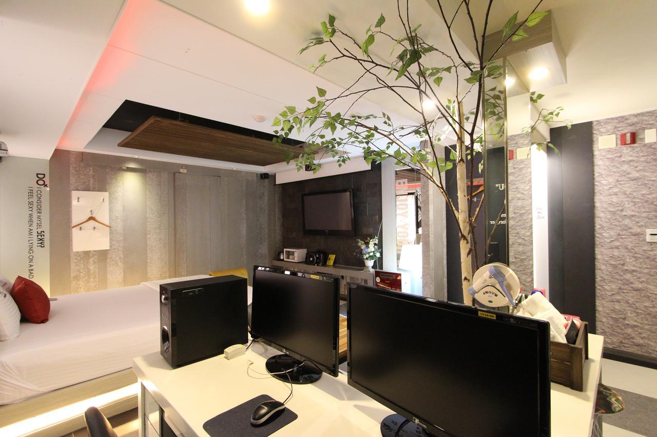 Hera Hotel Daegu Buitenkant foto